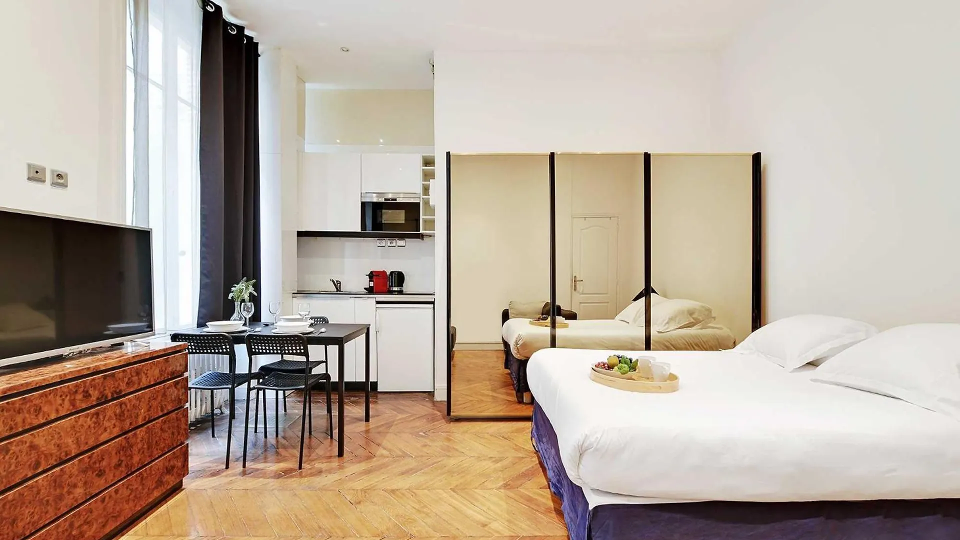 Peaceful - 3p - Le Marais Apartment Paris
